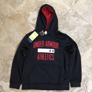 Boy’s NWT YM Under Armour black hoodie brand new!